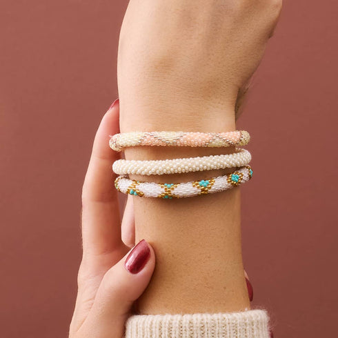 Bracelet en perles de verre de l'Himalaya | Orné